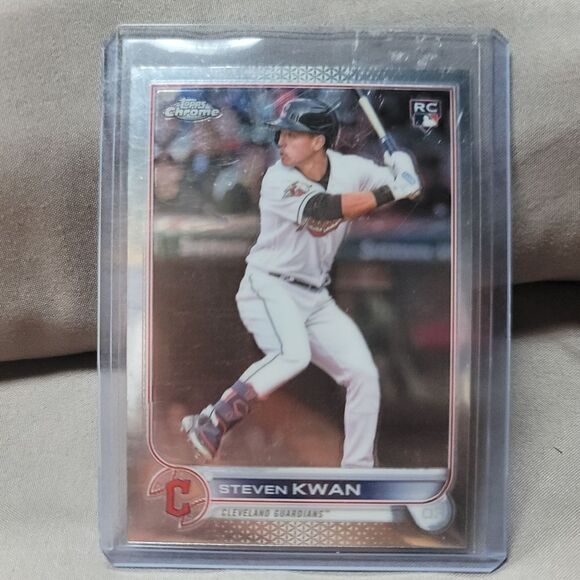 2022 Topps Chrome Steven Kwan rookie card USC85  - Cleveland Guardians RC - Picture 1 of 9
